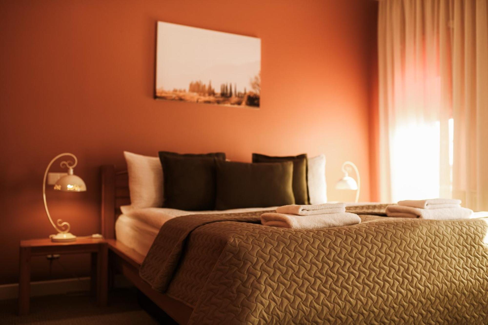 Jolanta Otel Alūksne Dış mekan fotoğraf