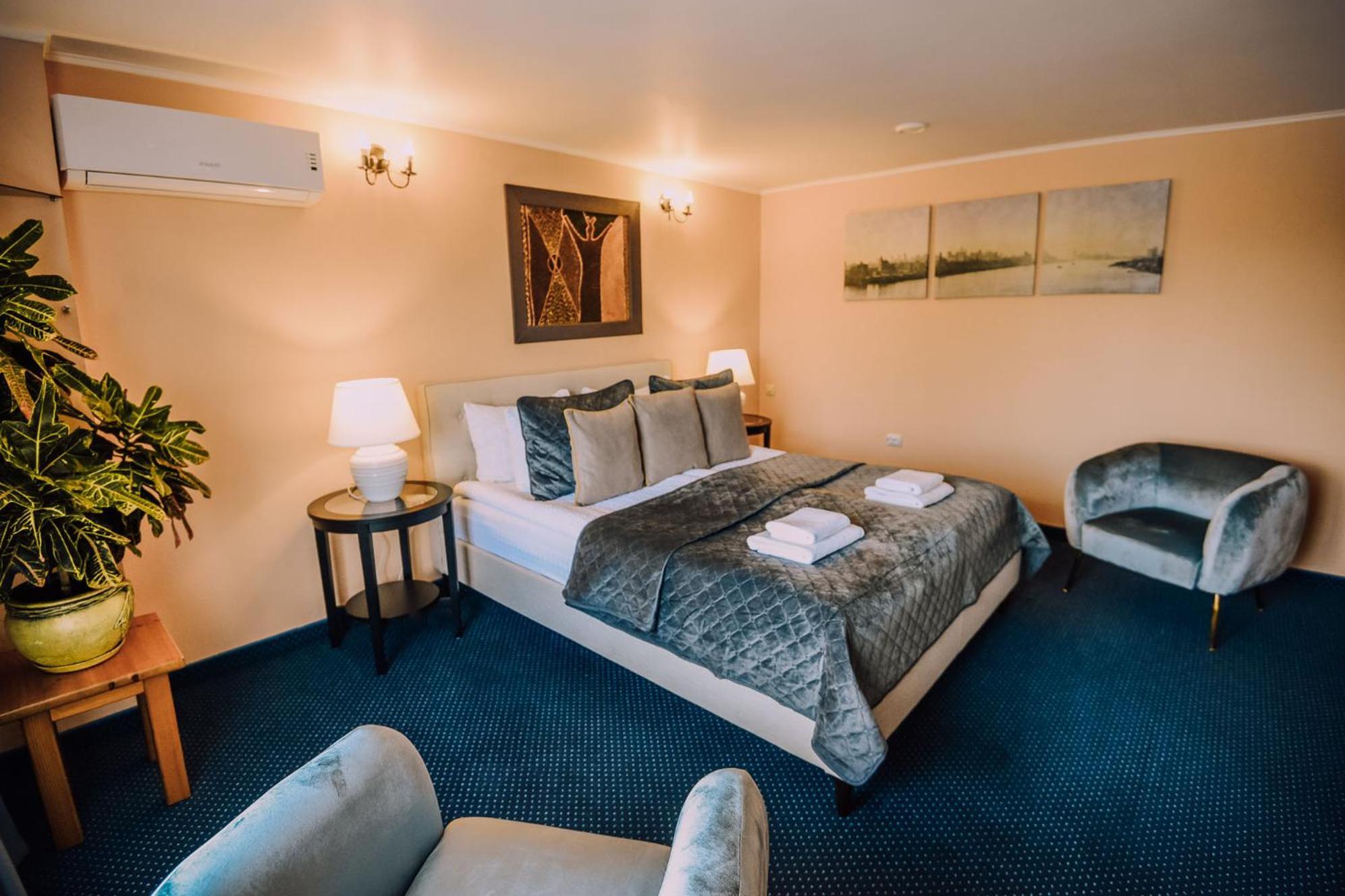 Jolanta Otel Alūksne Oda fotoğraf
